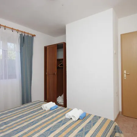 By The Sea Dajla, Novigrad - 3376 アパート *
